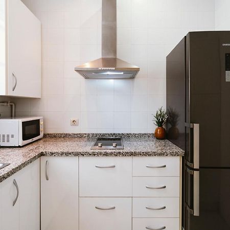 Bright And Cozy-1Bd 1Bth & 2Bd 1Bth- La Giralda Apartment Sevilla Bagian luar foto