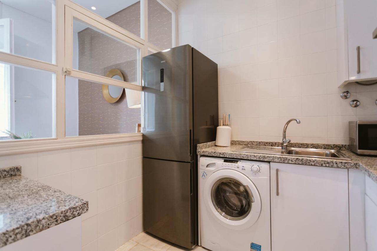 Bright And Cozy-1Bd 1Bth & 2Bd 1Bth- La Giralda Apartment Sevilla Bagian luar foto